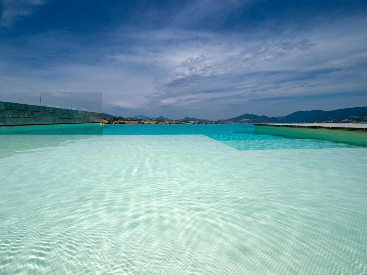 Serre Alte Landscape Luxury Rooms Matelica Exterior photo